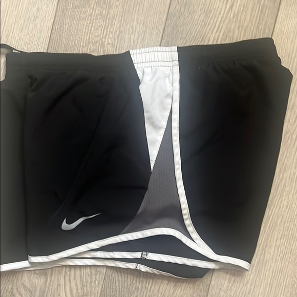 Nike Athletic Shorts - Picture 4 of 6